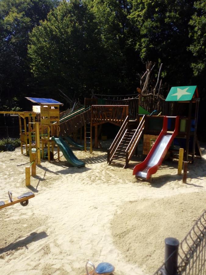 Sunclass 206 Hotel Durbuy Kültér fotó